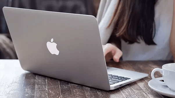 Tani MacBook od Apple za 999 dolarów?